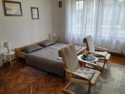 Sombor Casa | Citadela