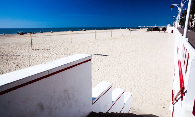 Cadiz Apartamento | Apartamento en la ciudad de Cádiz junto al mar, playa a 300 m. Wi-Fi gratis