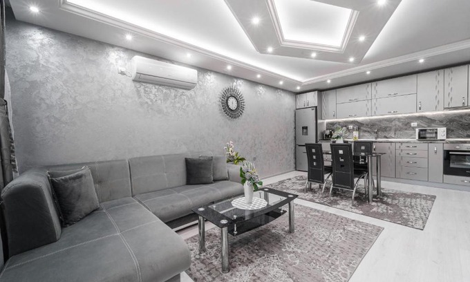 Lyaskovo Apartamento | City Apartments - a brand new luxury & comfy.