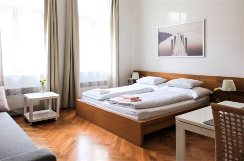 Prague 6 Apartamento | City Castle Aparthotel