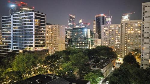 Mirow Apartamento | City Center Grzybowska, next to Warsaw's Business District, Metro ONZ & Westin Hotel by WarsawSkyLine Apartments