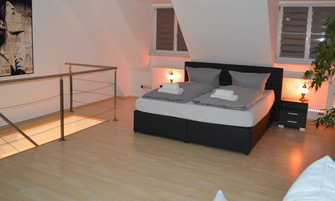 Ludwigsvorstadt-Kliniken Apartamento | City Center Stays / AK4-R, Maisonette apartment