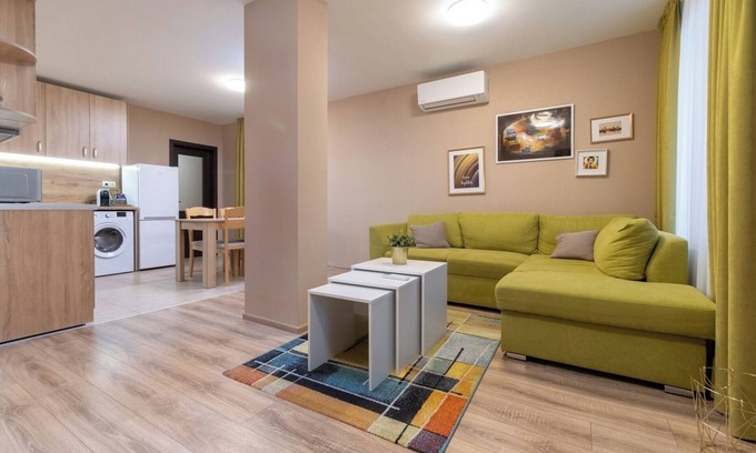 Plovdiv Center Apartamento | City Central 1-Bed Apartments