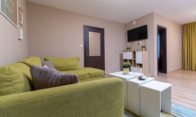 Plovdiv Center Apartamento | City Central 1-Bed Apartments