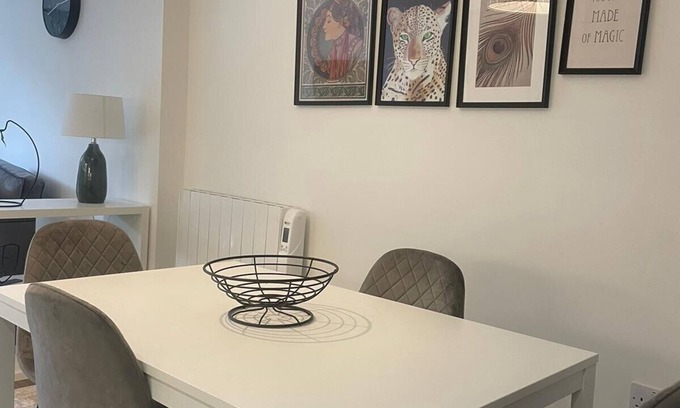 Cathays Apartamento | City Centre Luxury apartment