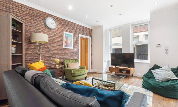 High Wycombe Apartamento | Vida en la ciudad (4-6 personas), apartamento acogedor y confortable.