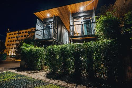 Siska District Otro | City Glamping by ONE66 Hotel
