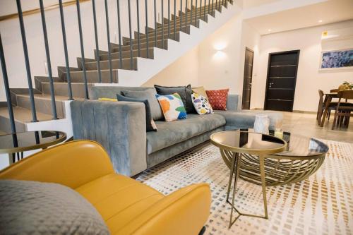 Madina Casa | City Link Suites - 3 Bedroom Ideal For Families & Friends