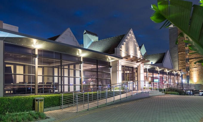 Summerstrand Hotel | City Lodge Hotel Gqeberha