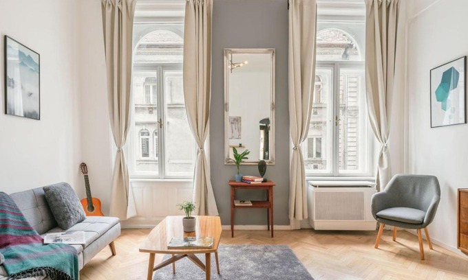 Erzsebetvaros Apartamento | City Park Rest Apartment with Air Condition