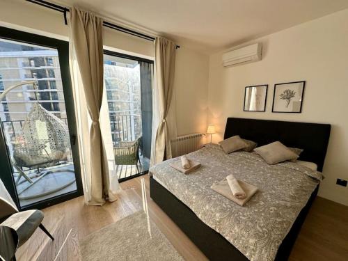 Savski Venac Apartamento | City&River View Cozy Studio @ BW