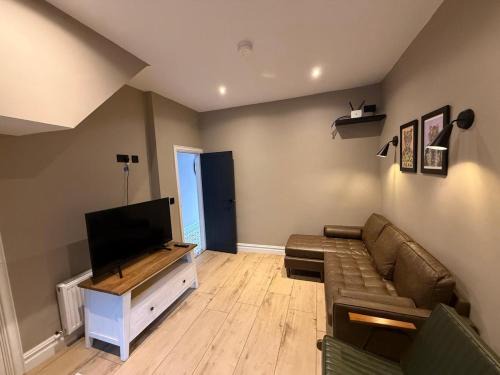 Queens Quarter Casa | city stay home