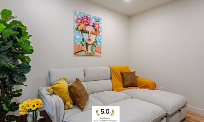 Cote-Des-Neiges—Notre-Dame-De-Grace Apartamento | City Verve Modern 2BR in NDG MTL
