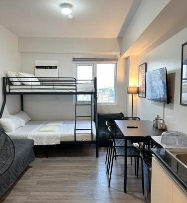 Guadalupe Apartamento | City View Studio Near Fuente Osmeña With Netflix WiFi Pool - Symfoni Nichols Bossa Tower 2