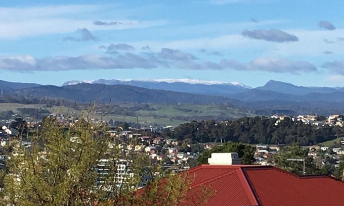West Launceston Apartamento | City View Townhouse