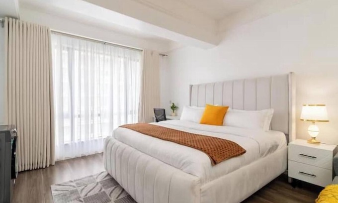 Ngara Apartamento | City Views Infinity Pool Netflix Gym & Cafè