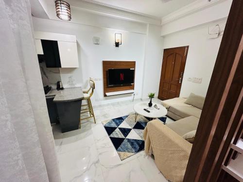 Noida Apartamento | City Vista Views by Royal Rooms