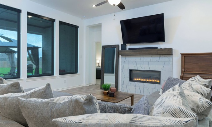 Lindale Casa | City Zen: Modern Country Retreat