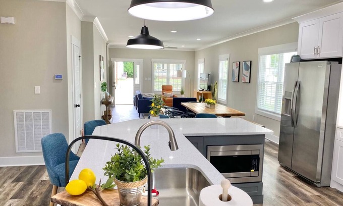 East Durham Casa | CityCenter-Family&Corp/Duke/NCCU