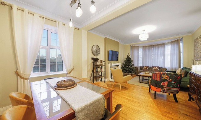 Hendon Apartamento | CityStay QC Modern 3-bedroom apartment in charming London