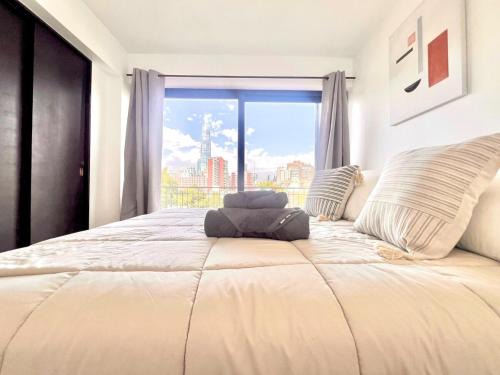 Providencia Apartamento | Clásico depto remodelado con vista a Costanera Center