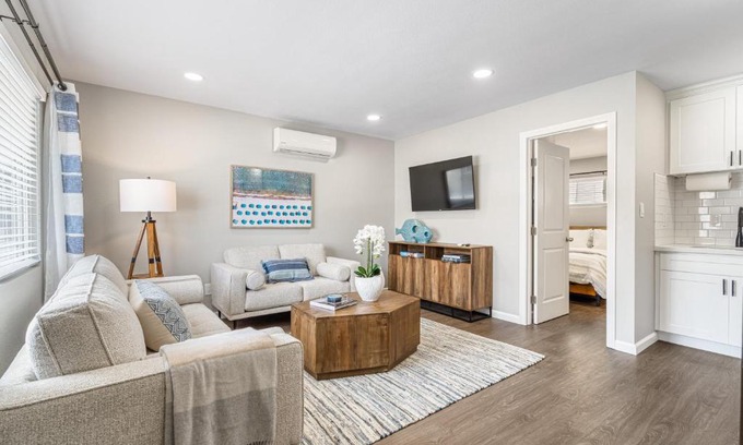 Port Hueneme Apartamento | Clara 434