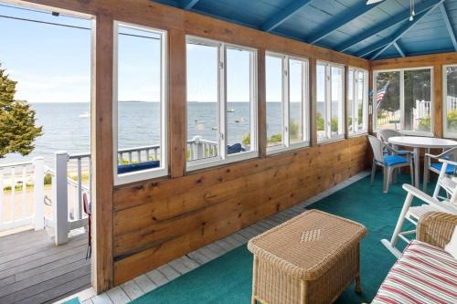 Kingston Casa | Clara's Retreat: Rocky Nook Kingston