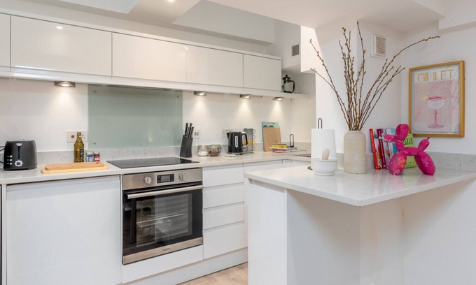 Leamington Spa Apartamento | Clarendon Place - Stunning 1BD in Leamington Spa