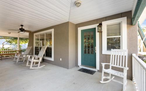 White's Gulfview Casa | Clareon By The Coast by Oversee 30A