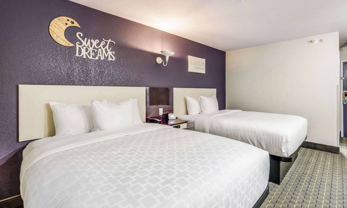 Tallahassee Hotel | Clarion Pointe Tallahassee-State Capitol