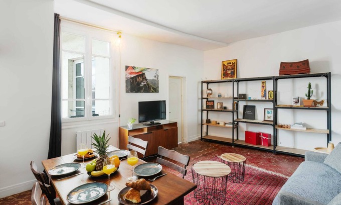 Strasbourg -Saint-Denis Apartamento | Classic 1BR in the Heart of the Montorgueil Area