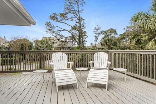 South Beach Casa | Classic 2nd Row Beach Home - Pet Friendly - 2 Brown Pelican Rd