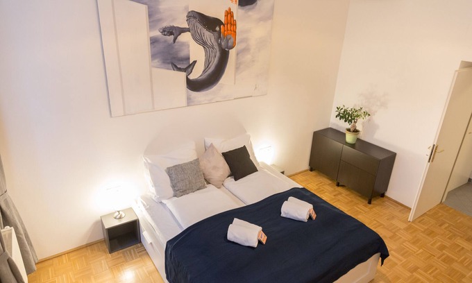 Favoriten Casa | Classic apartment with everything nearby