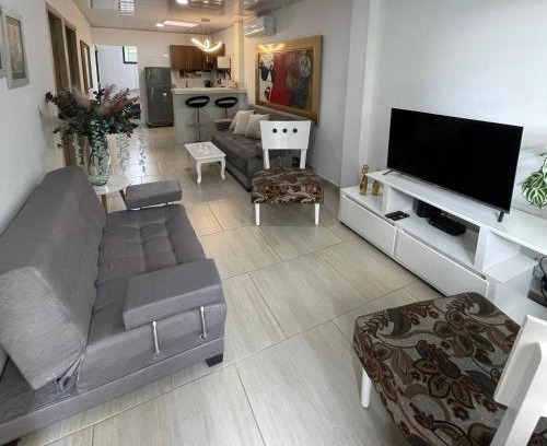 Cali Apartamento | Classic & Comfy Private Apartment 301