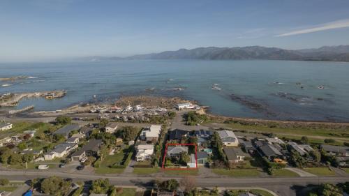 South Bay Casa | Classic Kiwi Bach Southbay