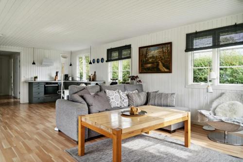 Kirke Hyllinge Casa | Classic Lovingly Renovated Near Beach