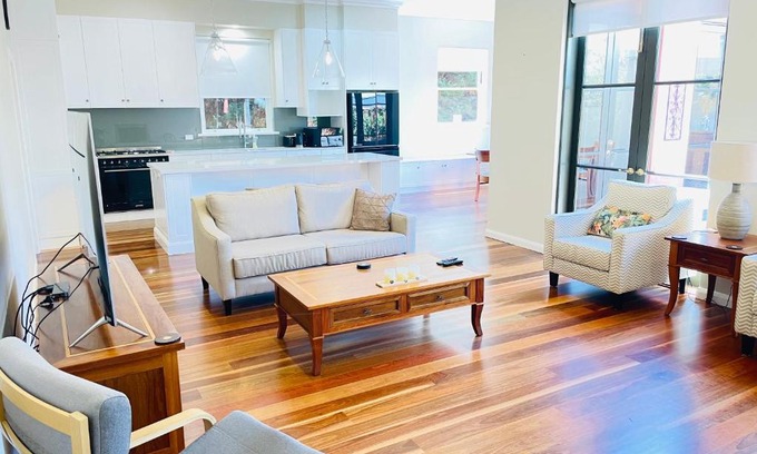 Wagga Wagga Casa | Classic Meets Modern in Central Wagga
