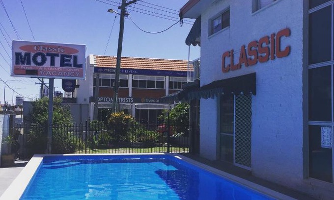 Mermaid Beach Hotel | Classic Motel