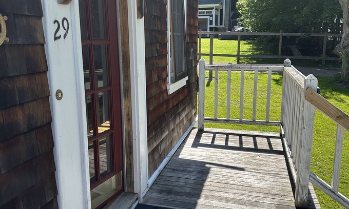 Ward Hill Casa | Classic New England Bunkhouse- Home for the whole family!