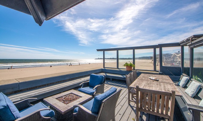 Stinson Beach Casa | La "casa de ballena" situada justo en la playa