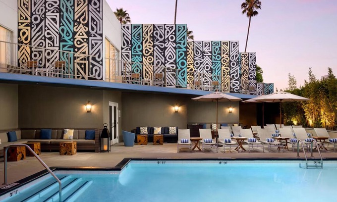 Ocean Park Hotel | Classic Room, 1 Queen, Hyatt Centric Delfina, Bar & Restaurant, Ocean Proximity