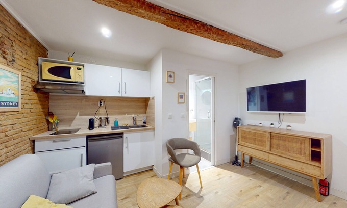 Carmes Apartamento | Classified studio in the heart of Les Carmes