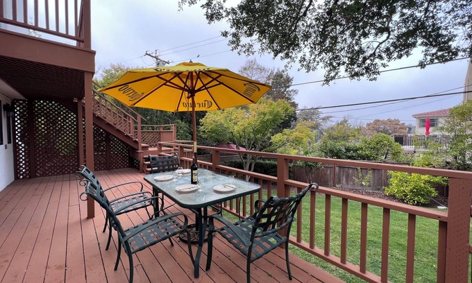 Millbrae Casa | Classy 2B2B Ground Unit w/ AC, Deck and Private Baths near Millbrae Downtown 610