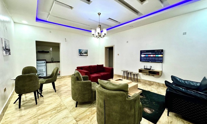 Utako Apartamento | CLEAN 1 BEDROOM FLAT +WiFi, KITCHEN & 24Hrs LIGHT with AC.