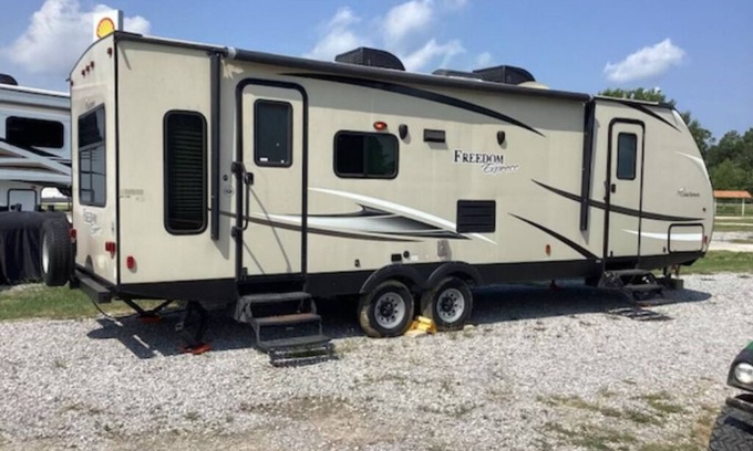 Acadia Parish Casa | Clean, safe, and cozy RV located between Lafayette and Lake Charles.