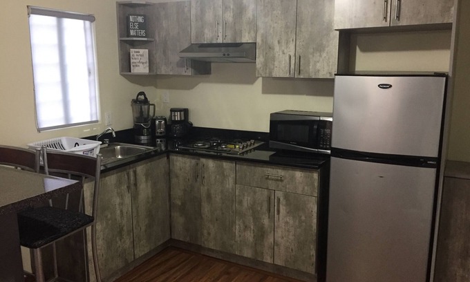 Tijuana Apartamento | Clean & safe apartment. Near borders & airport!