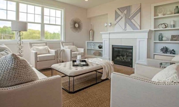 Traverse City Casa | Clean, Spacious 5BR 3.5 bath home conveniently located in charming Traverse City