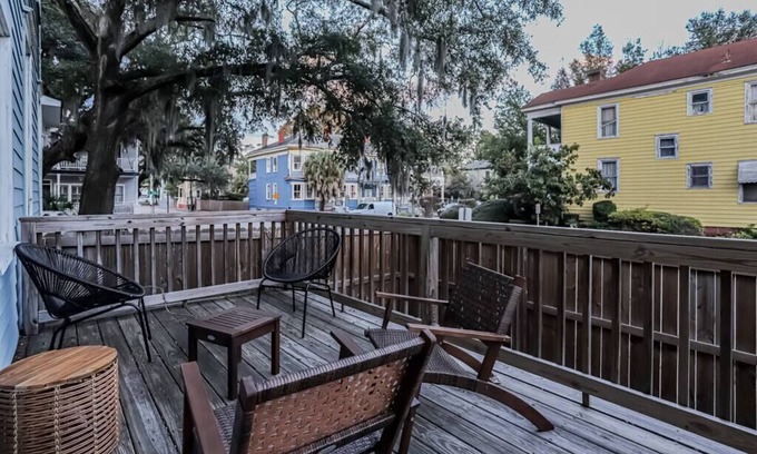 Thomas Square Casa | Clean Suite: Downtown Starland Yard Forsyth Park - Lower