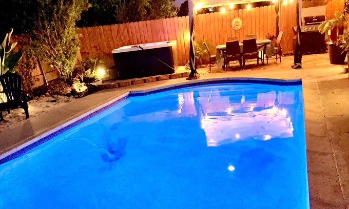 San Carlos Casa | 4 bedrms / Pool / Hiking / 10 min a la playa