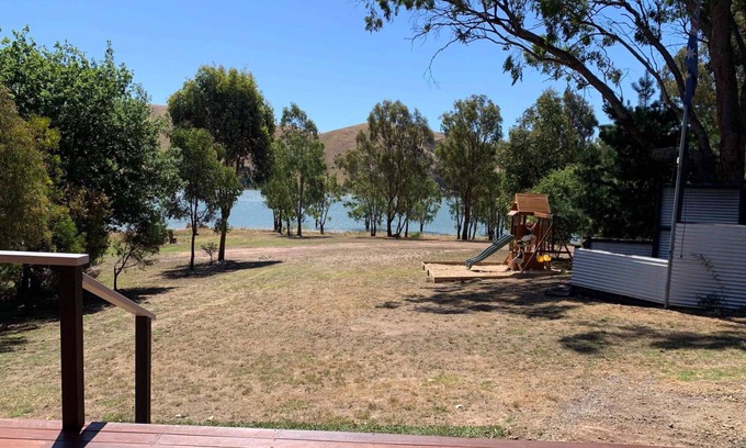 Bonnie Doon Casa | Clear View - Bonnie Doon Water Front